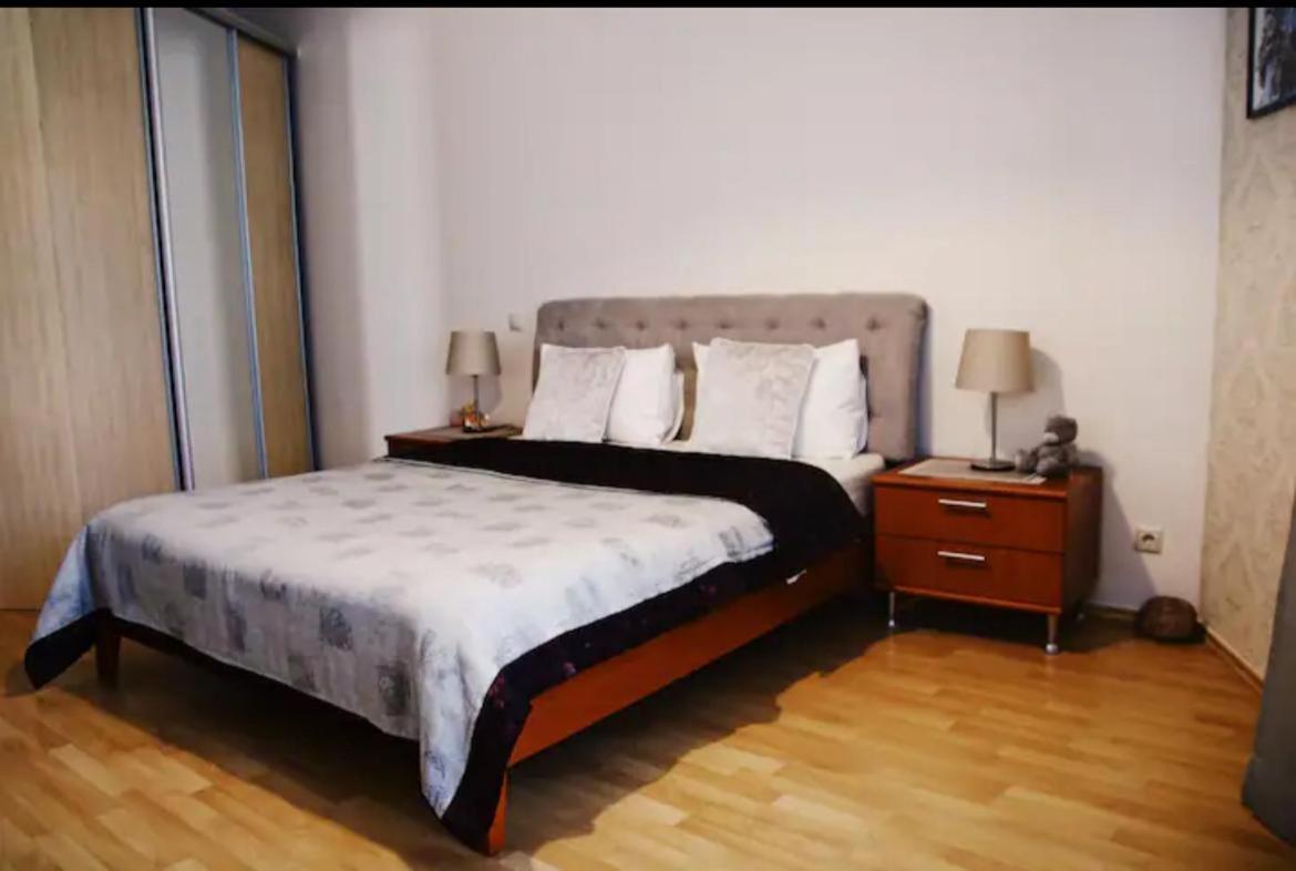 Appartement Lux-apartment In Medieval Part Of Old *